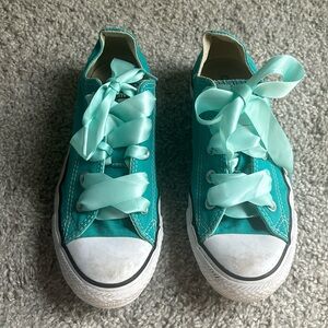Converse Low Top Shoes